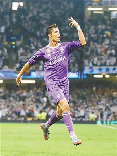 场对决中 场对决中